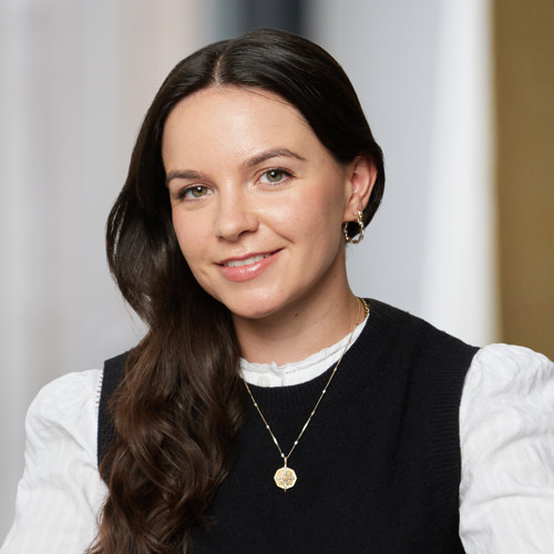 Bethany Shiers headshot